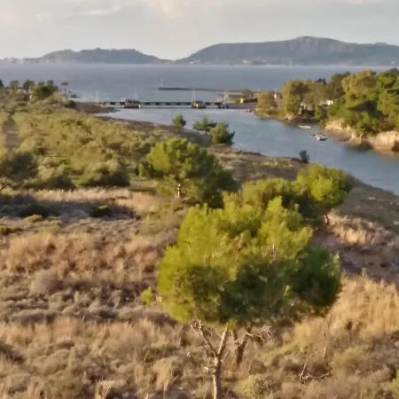 Апартаменты Poseidonia 75sqm Canal Corinth