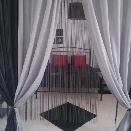 Poseidonia 75sqm Canal