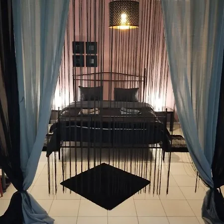 Poseidonia 75sqm Canal Apartment