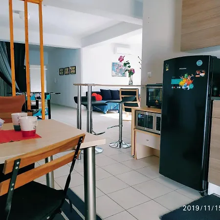 Poseidonia 75sqm Canal *