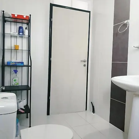 Poseidonia 75sqm Canal