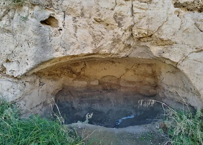 Poseidonia 75sqm Canal