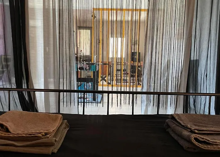 Poseidonia 75sqm Canal