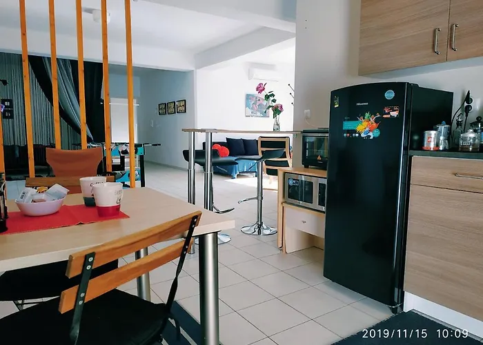 Poseidonia 75sqm Canal *